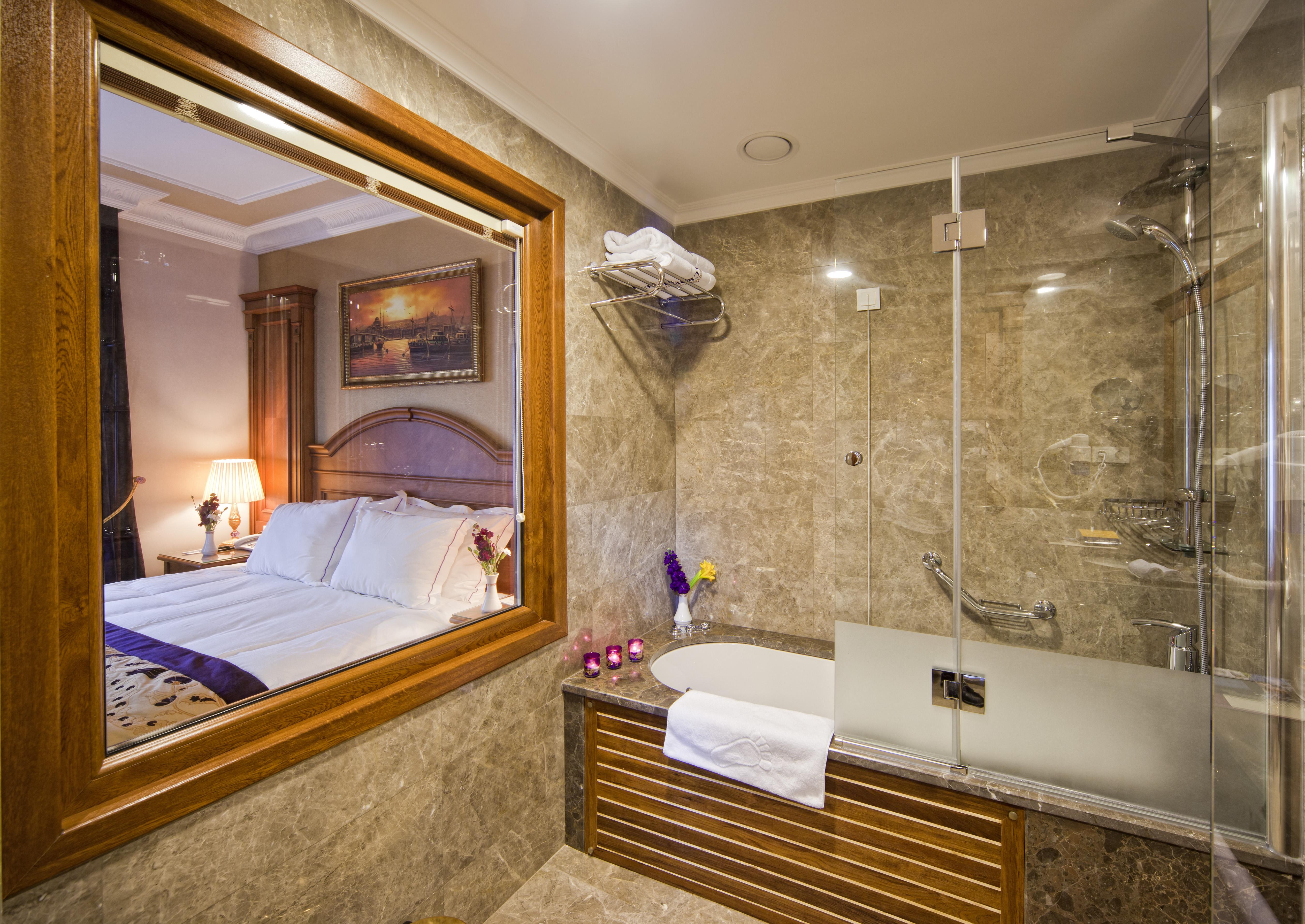 Glk Premier Acropol Suites & Spa Istanbul Room photo